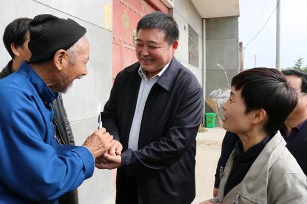 http://news.wnu.edu.cn/_mediafile/news/2017/10/20/15ri8ki0qd.jpg